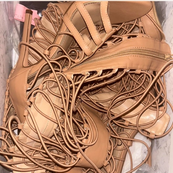 Privileged Gladiator nude open toe boots - Picture 3 of 3